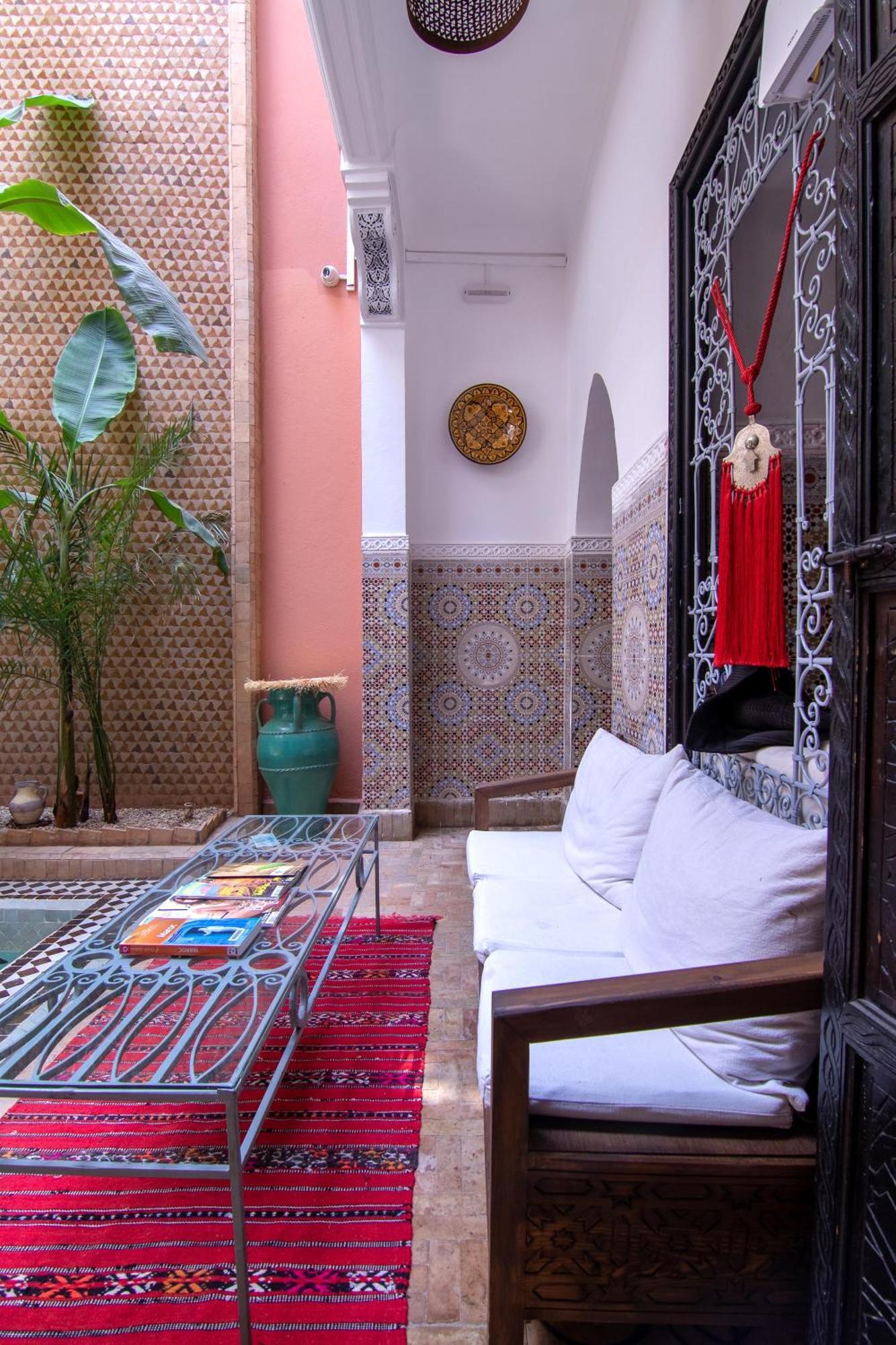 Riad Hugo Marrakesh Exterior photo