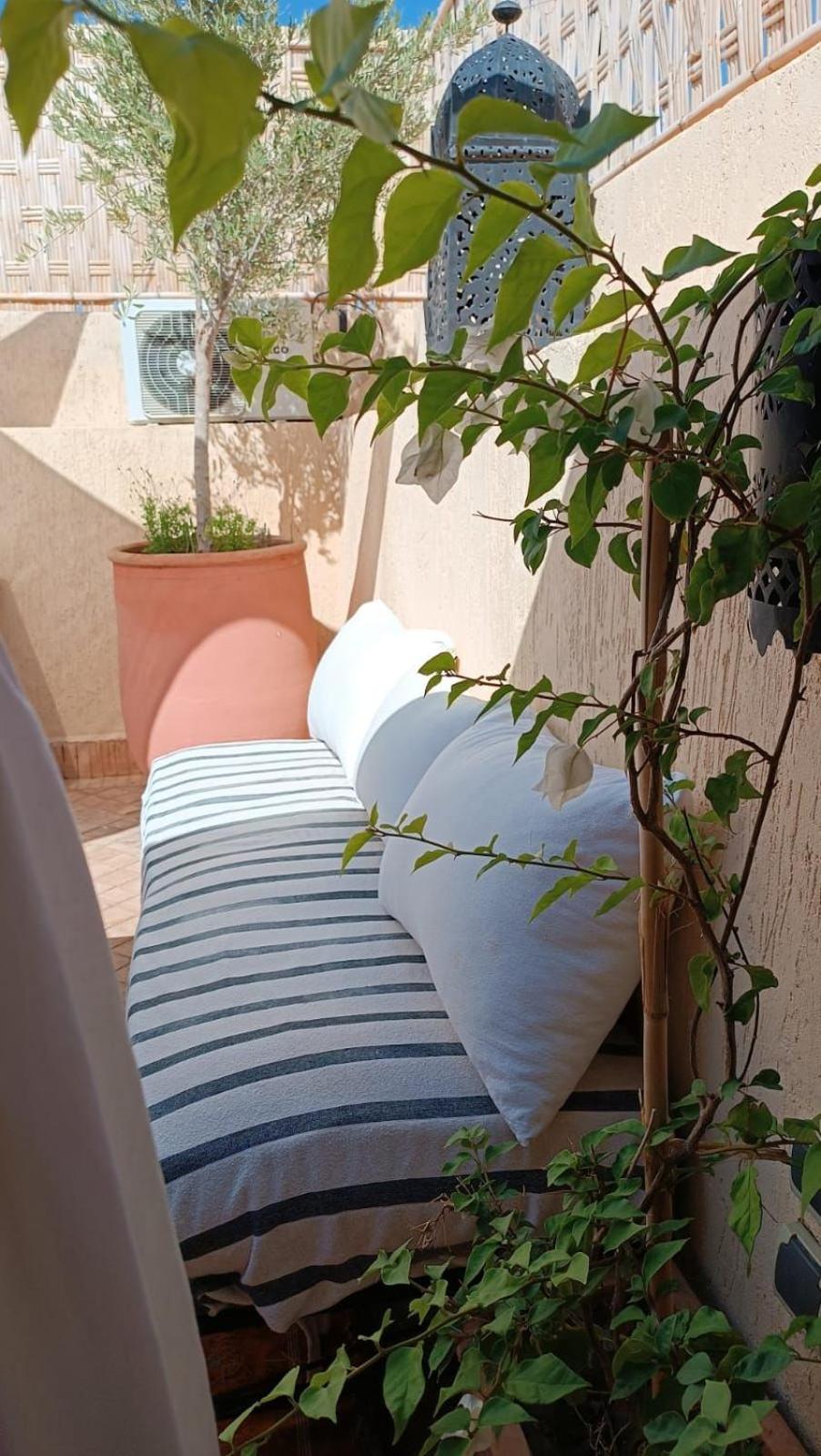 Riad Hugo Marrakesh Exterior photo